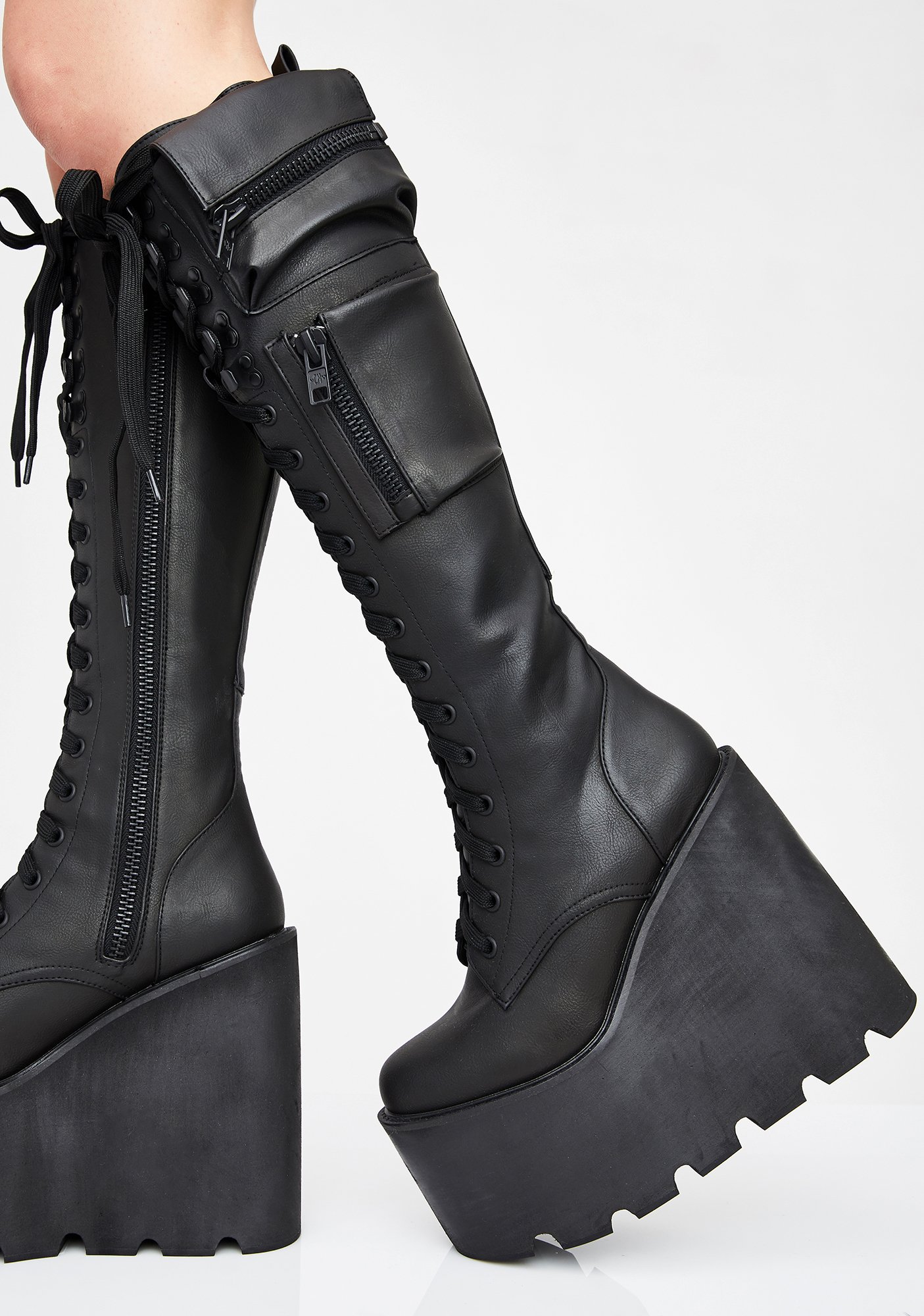Obsidian Pocket Platform Boots