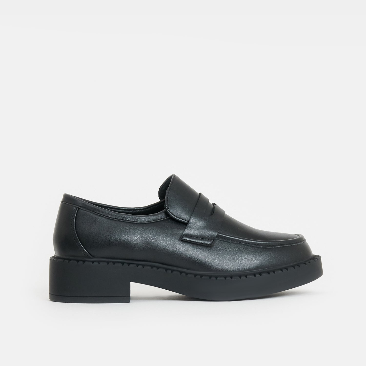 Dorado Black Tale Loafers