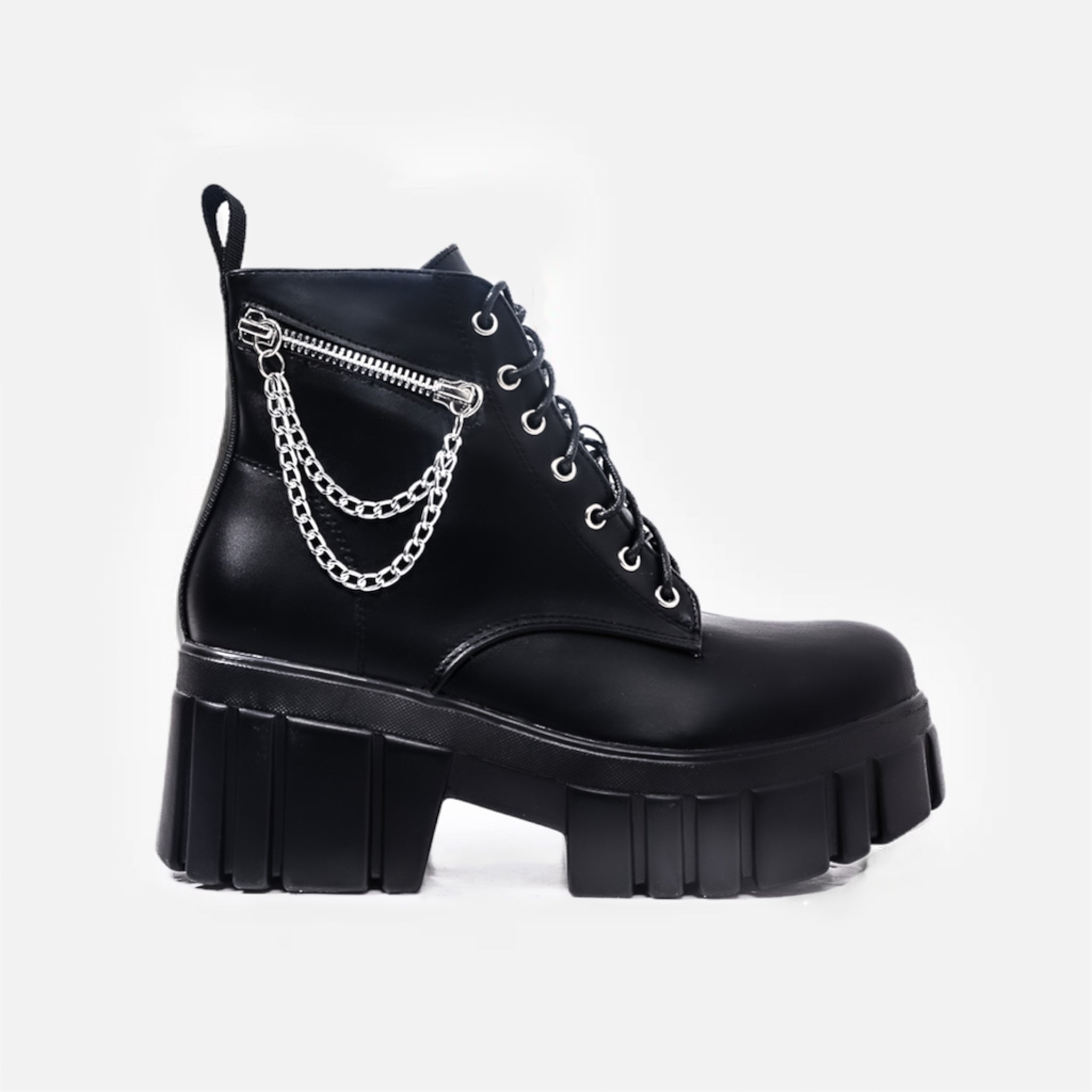 Septimus Chunky Chain Boots