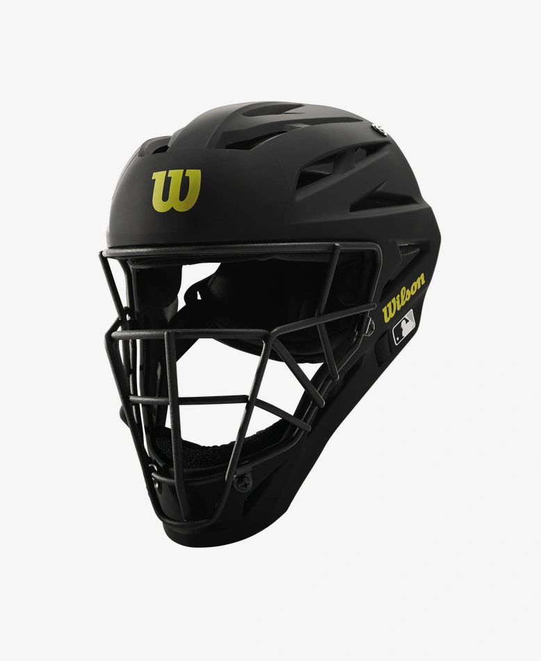 PRO STOCK TITANIUM UMPIRE HELMET