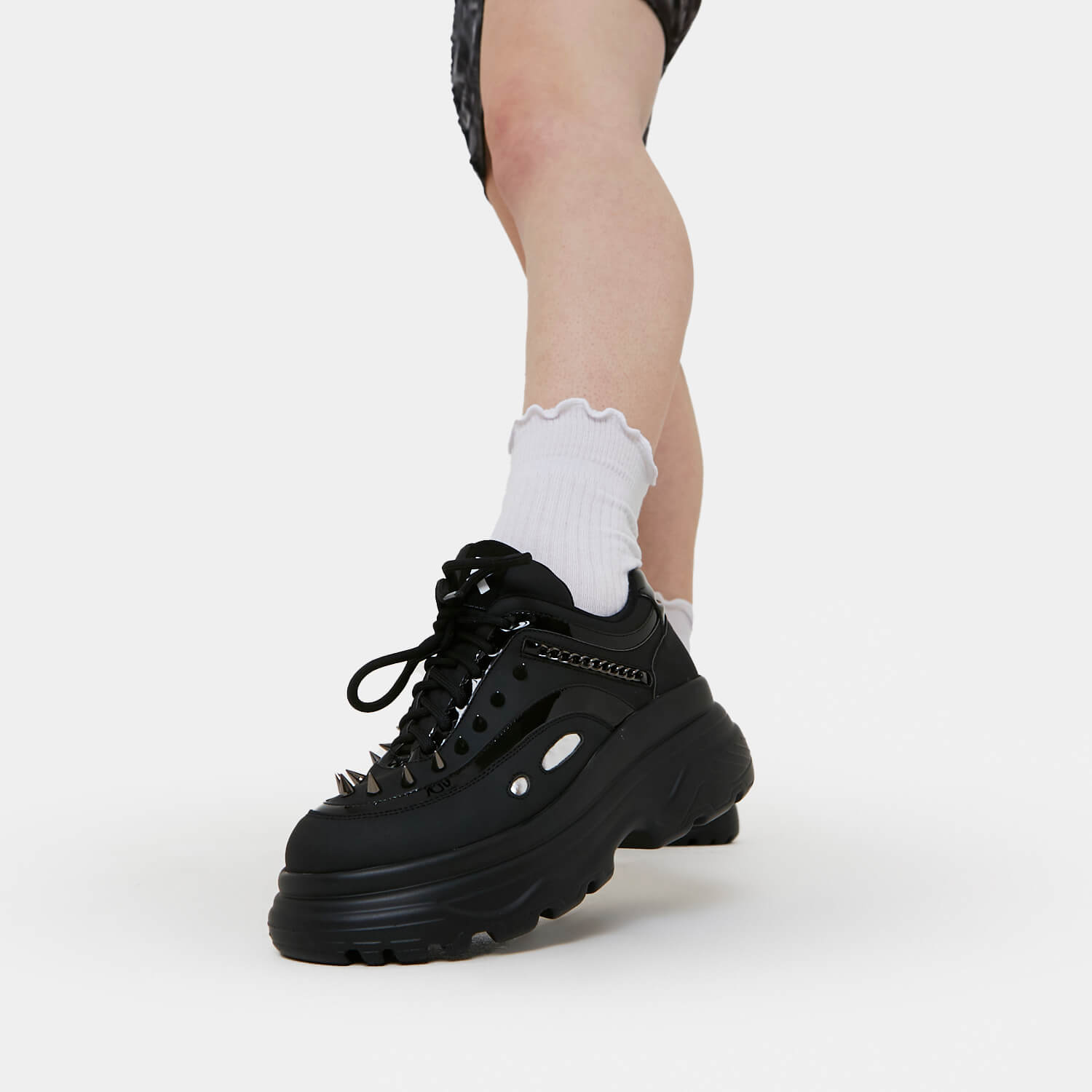 BANE OF EXILE TRAINERS