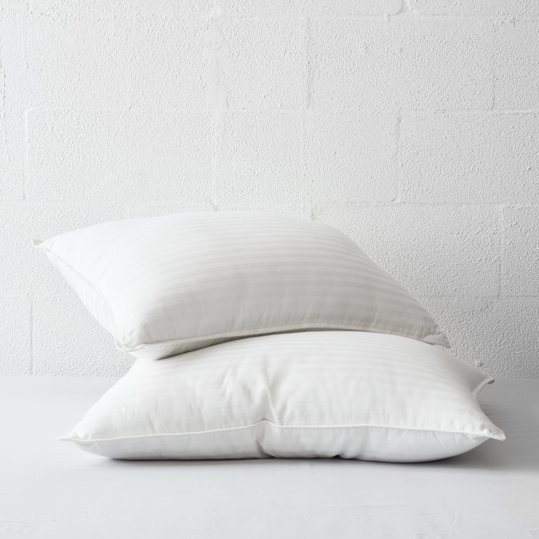 Cooling Down Alternative Gel Fiber Pillows
