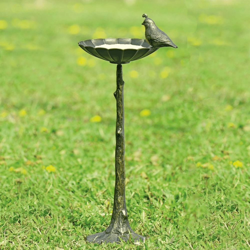 Quail Birdbath Birdfeeder