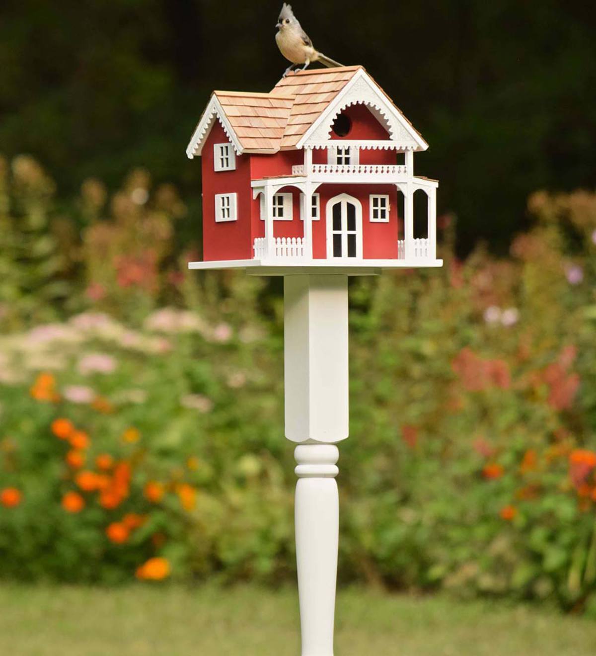 Birdhouse and Pole - Red
