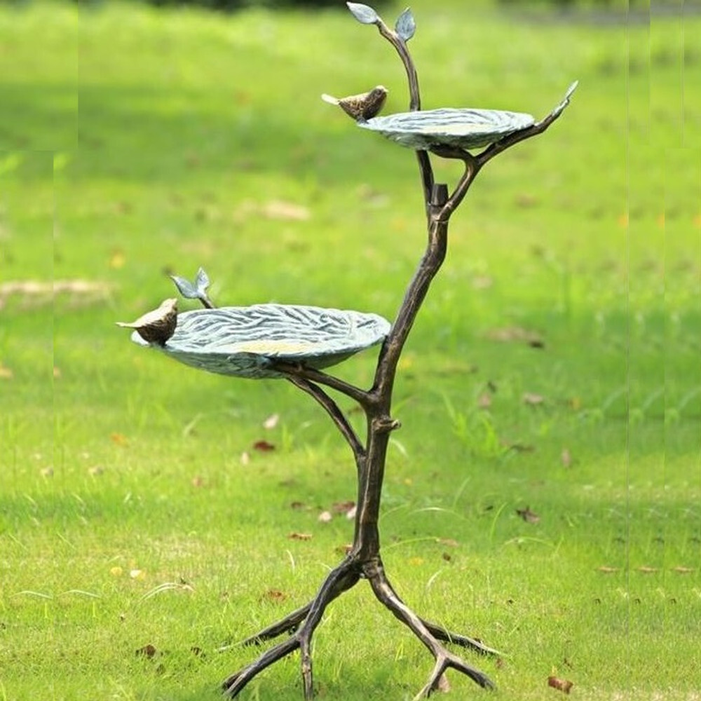 Bird Gossiping Bird Feeder