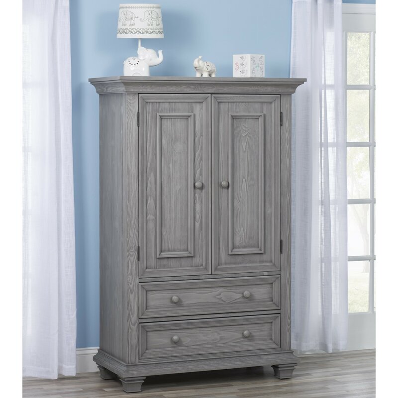 Lucia Armoire